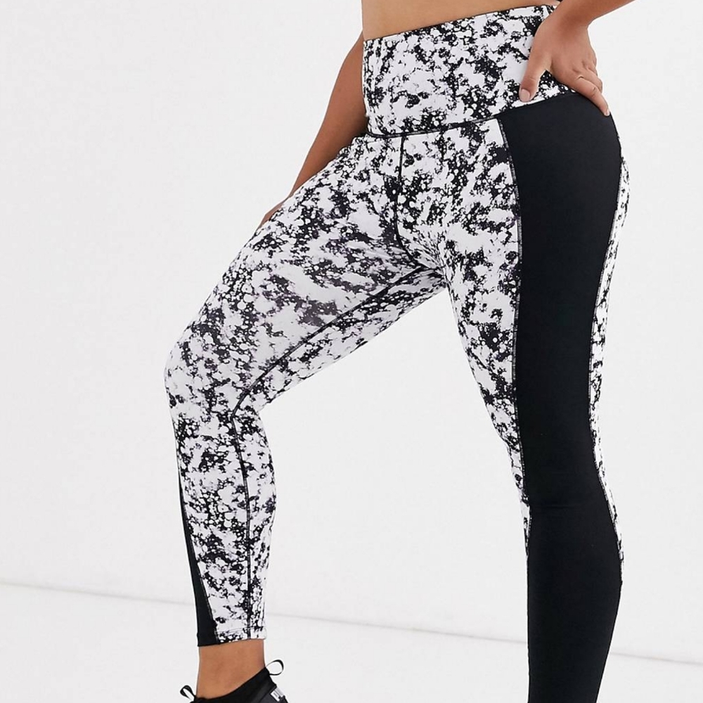 NWOT Wolf & whistle gym leggings